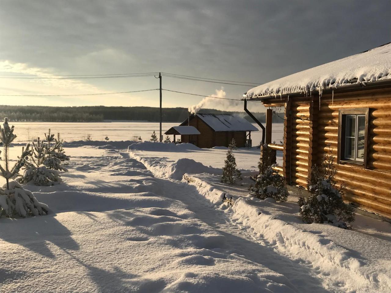 Baza Otdykha Osetrovo Hotel Burakovo  ภายนอก รูปภาพ